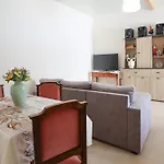 Apartament Marina - Countryside - Wifi - By Bedzy *